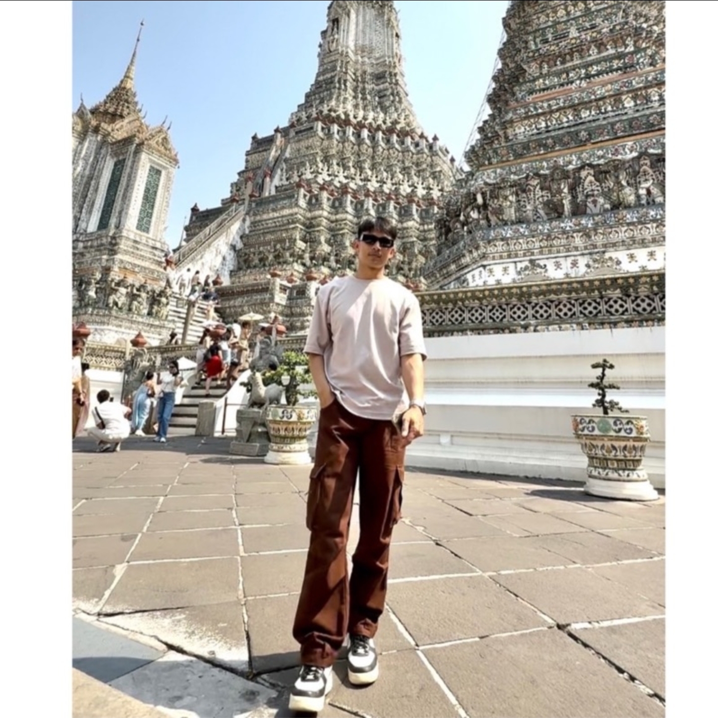 ประนอม (อาร์ท)