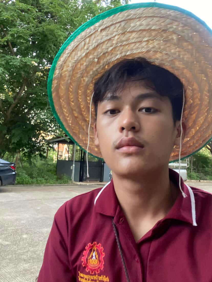 ธีรปรัชญ์ (สายป่าน)