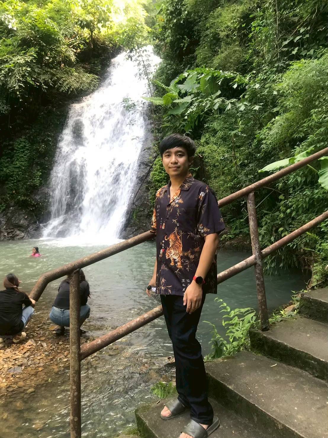 ณัฐนน (โฟน)
