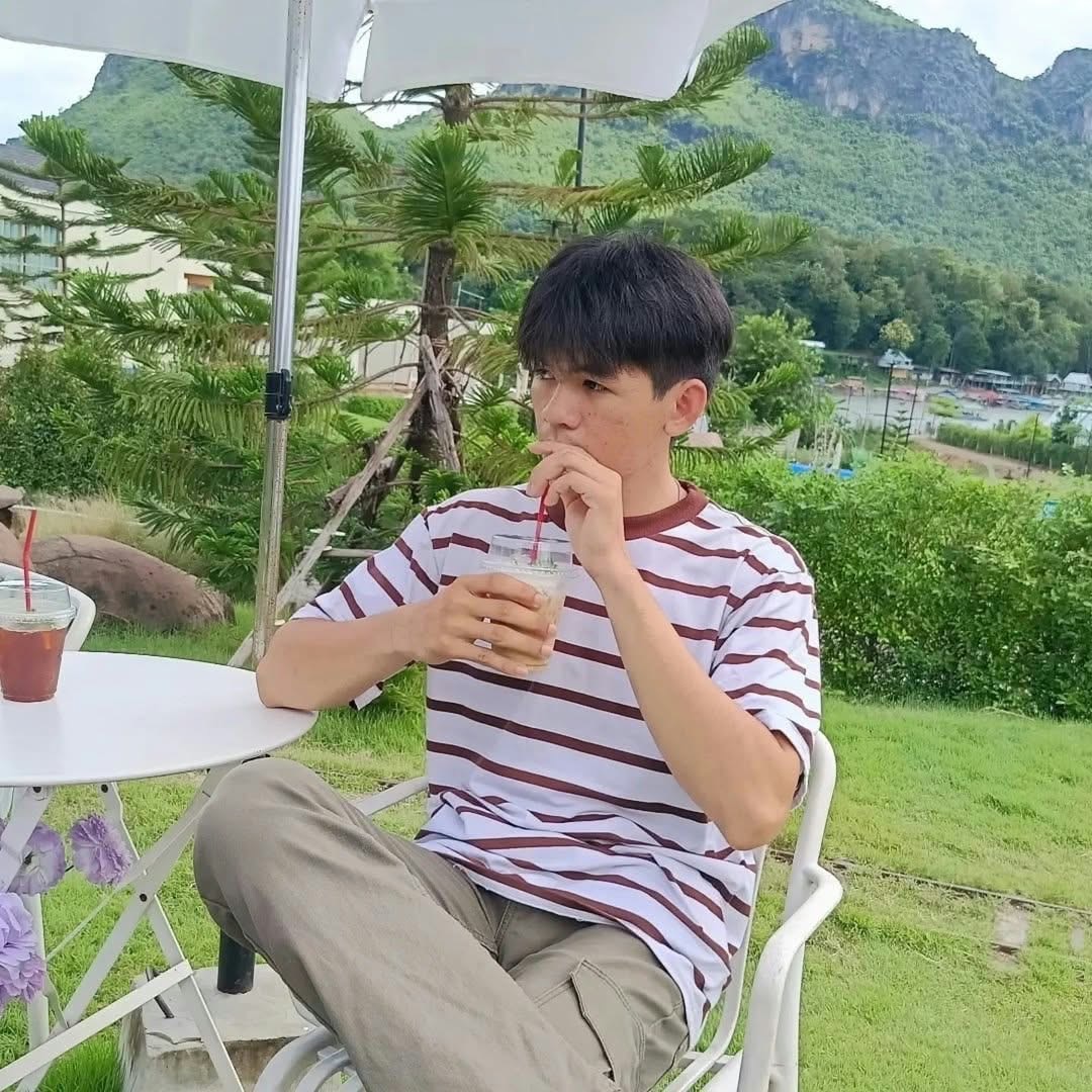 วุฒิพงษ์ นาดี (โด้)