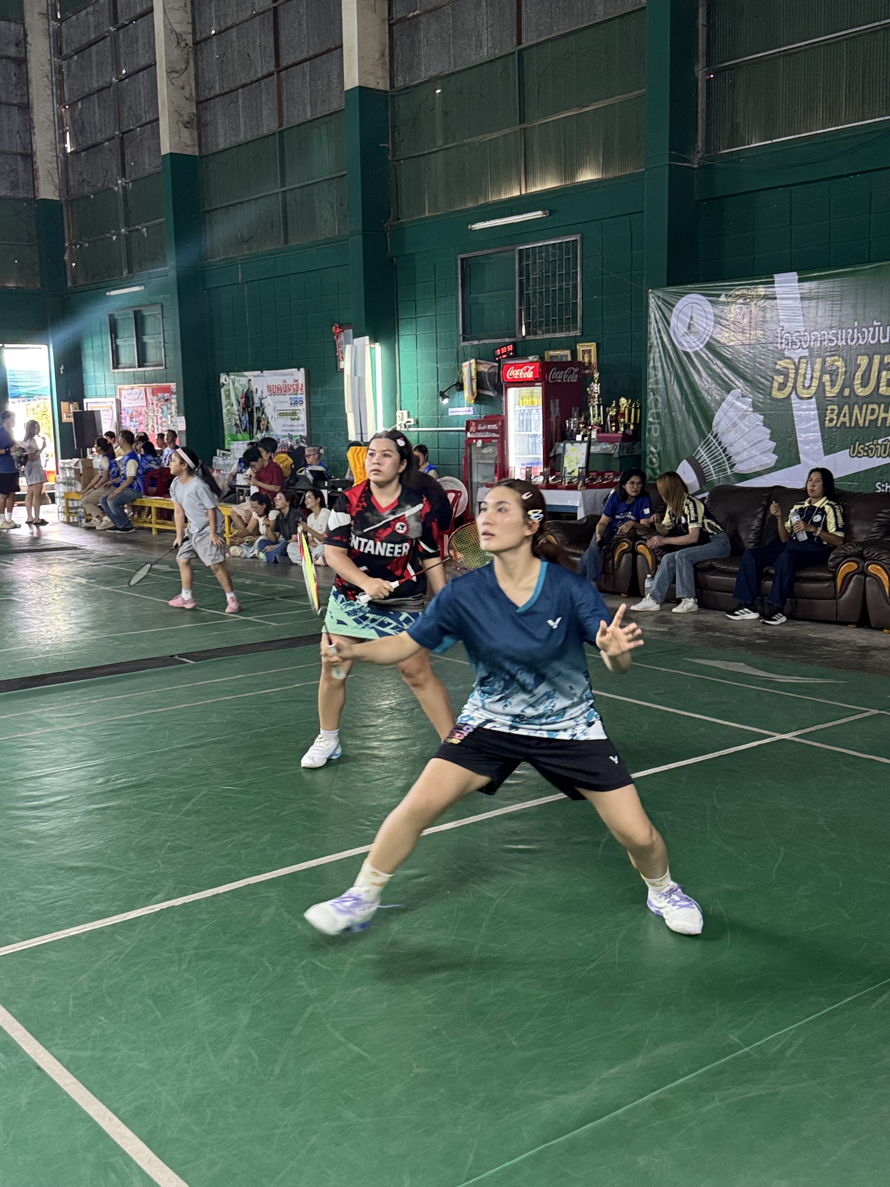 ธนพร เทพวัน (โฟร์ทตี้)