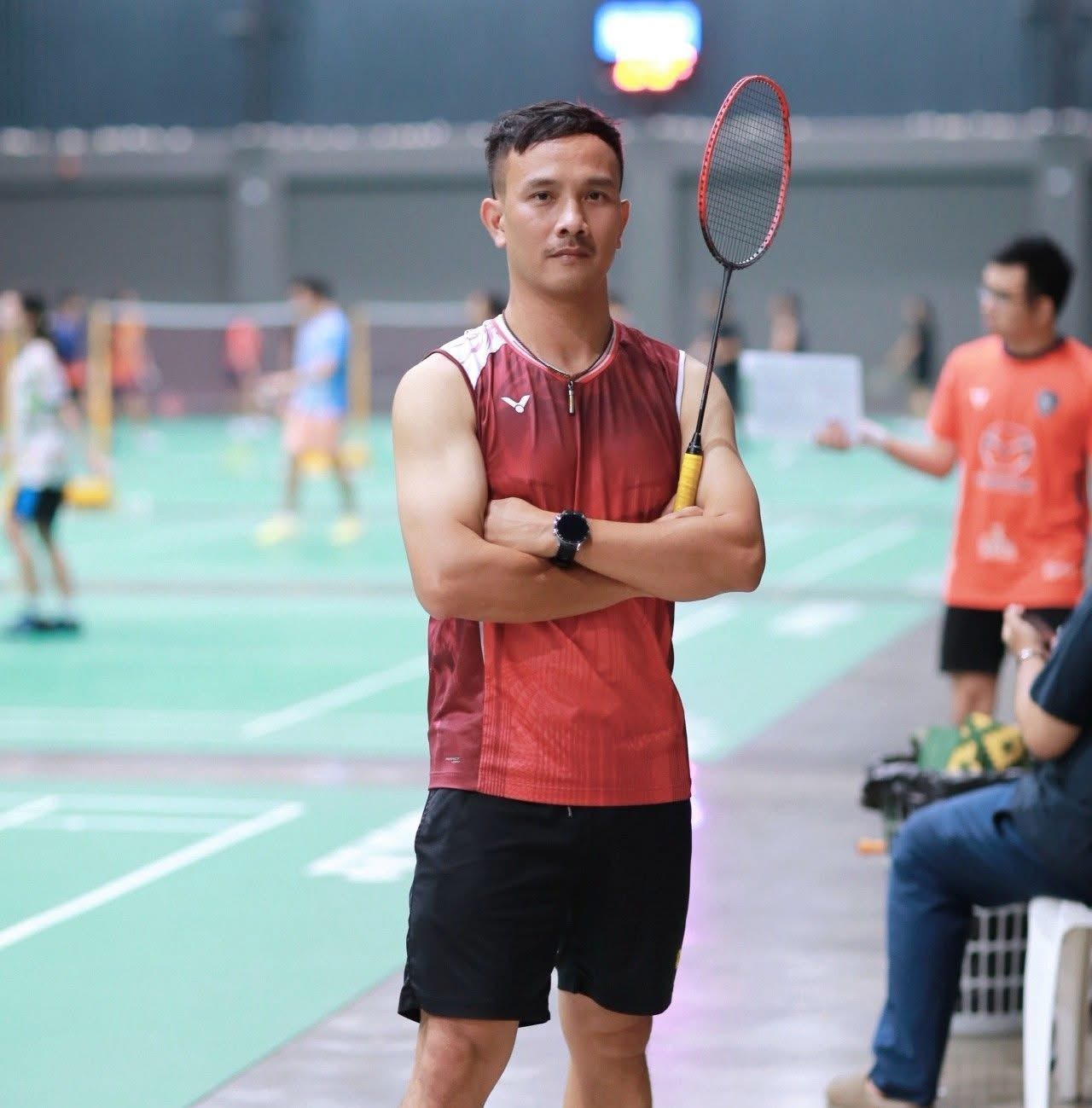 โมโมต๊ะ (-)